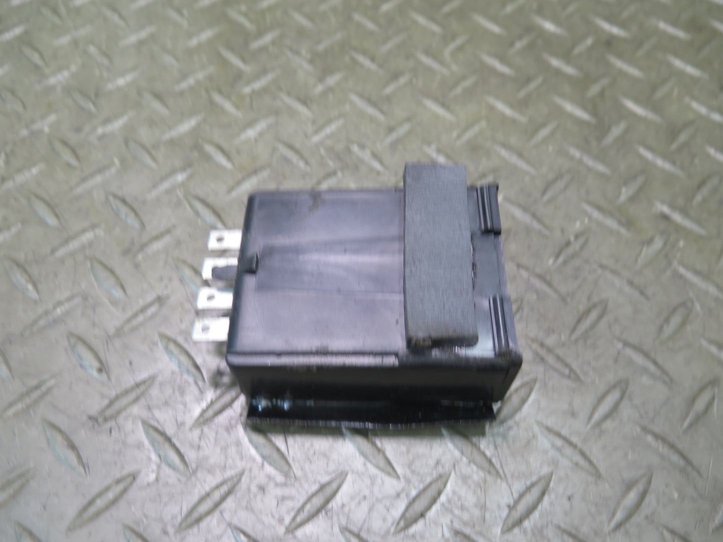 90-96 Chevrolet Corvette C4 KEY Alarm Module OEM