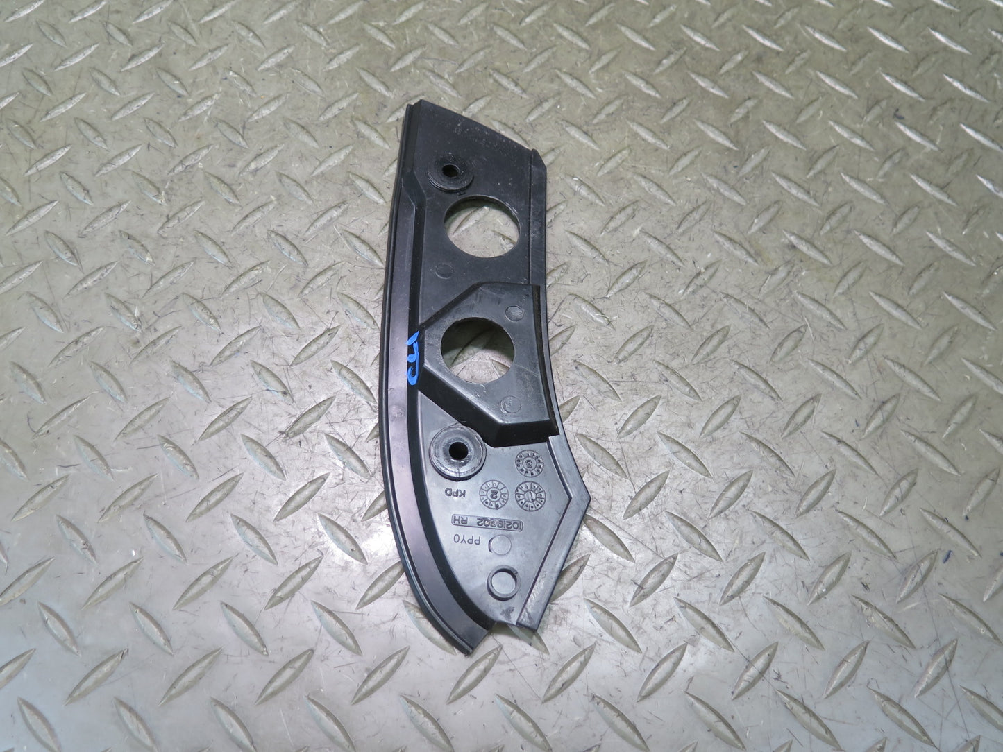 90-96 Chevrolet Corvette C4 Set of 2 Targa TOP Mount Bracket Support OEM