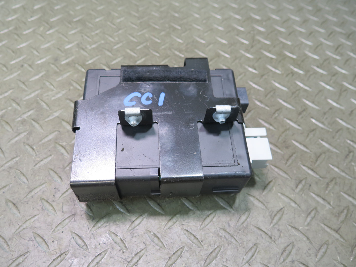 90-96 Chevrolet Corvette C4 Keyless Entry Anti Theft Control Module OEM