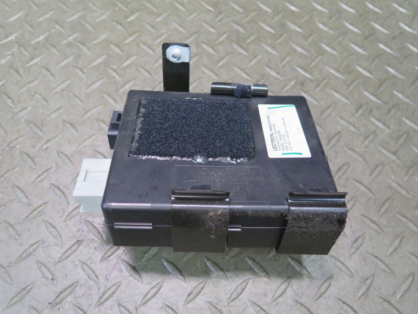 90-96 Chevrolet Corvette C4 Keyless Entry Anti Theft Control Module OEM