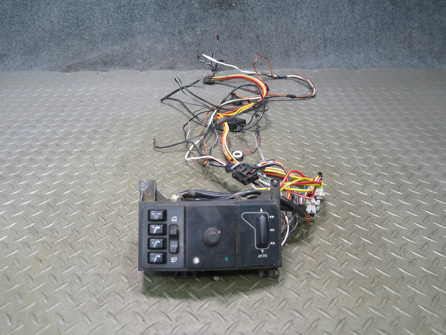 94-96 Chevrolet Corvette C4 Front Sport Seat Adjust Control Switch OEM