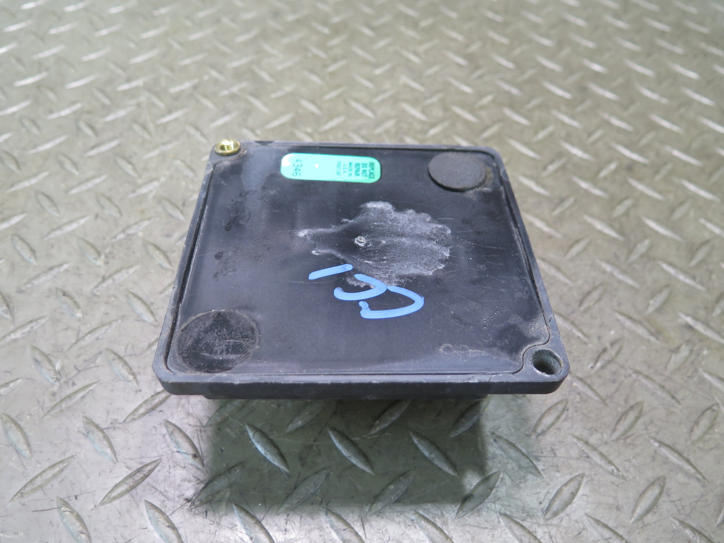 94-96 Chevrolet Corvette C4 Headlight Control Module 16521297 OEM