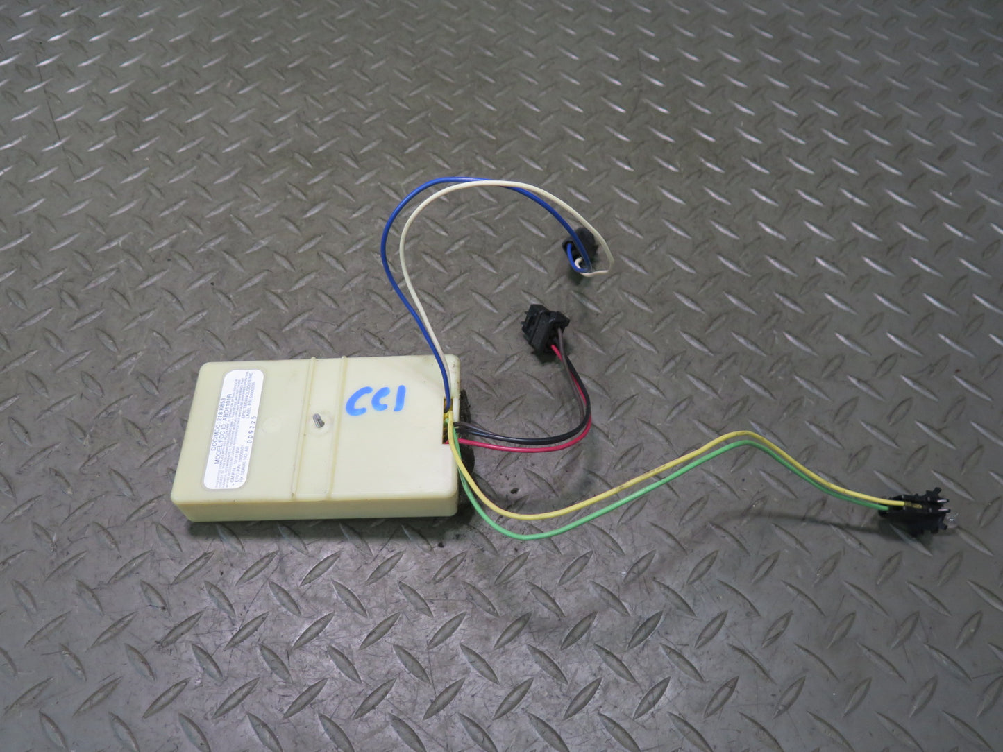 93-96 Chevrolet Corvette C4 TPMS Tire Pressure Sensor Module 10161858 OEM