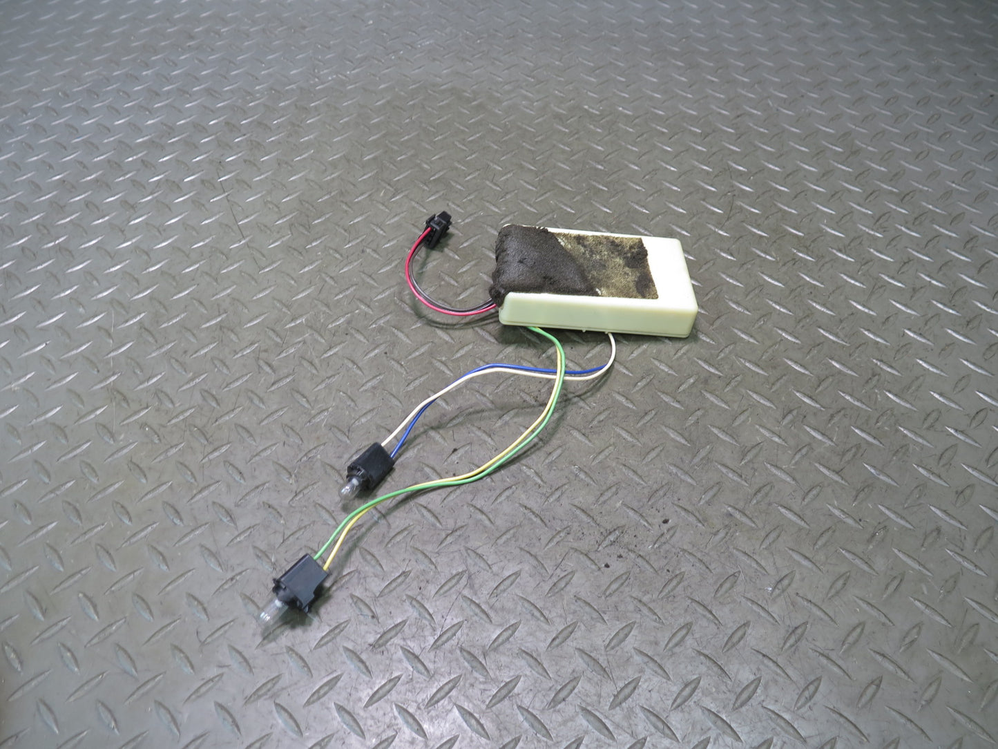 93-96 Chevrolet Corvette C4 TPMS Tire Pressure Sensor Module 10161858 OEM