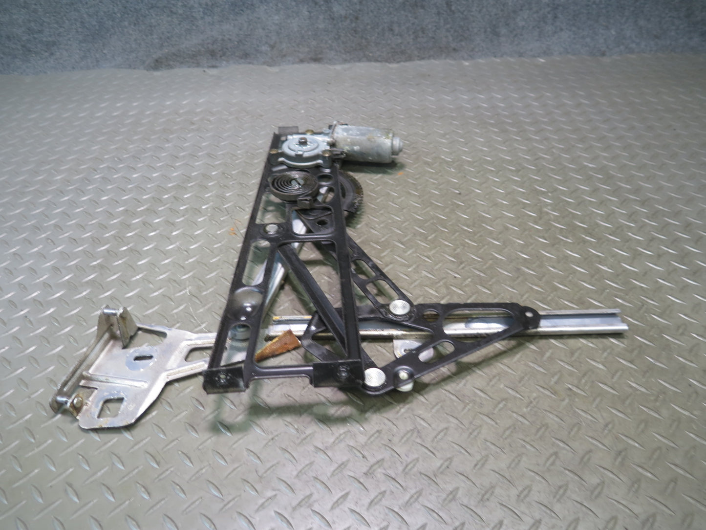 84-96 Chevrolet Corvette C4 Right Door Window Regulator w Motor OEM