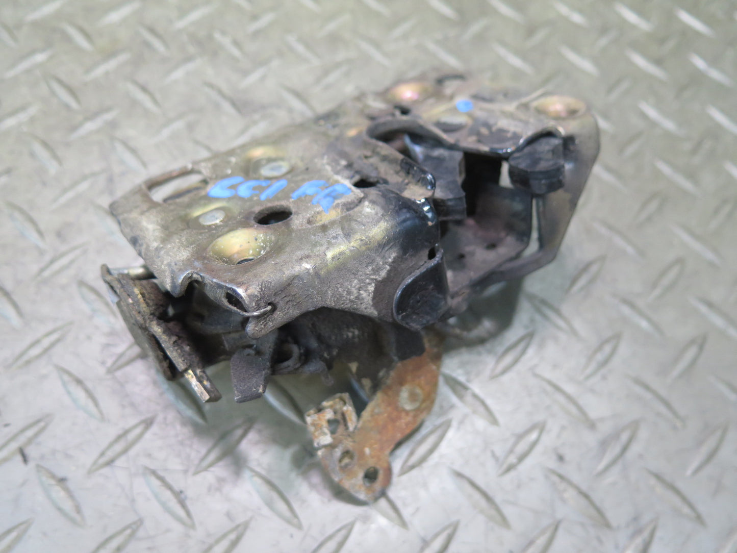 90-96 Chevrolet Corvette C4 Right Door Lock Latch Actuator OEM