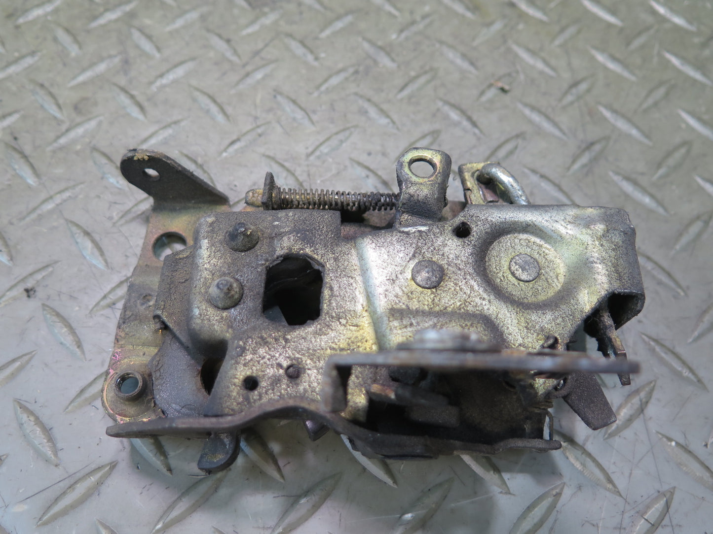 90-96 Chevrolet Corvette C4 Right Door Lock Latch Actuator OEM