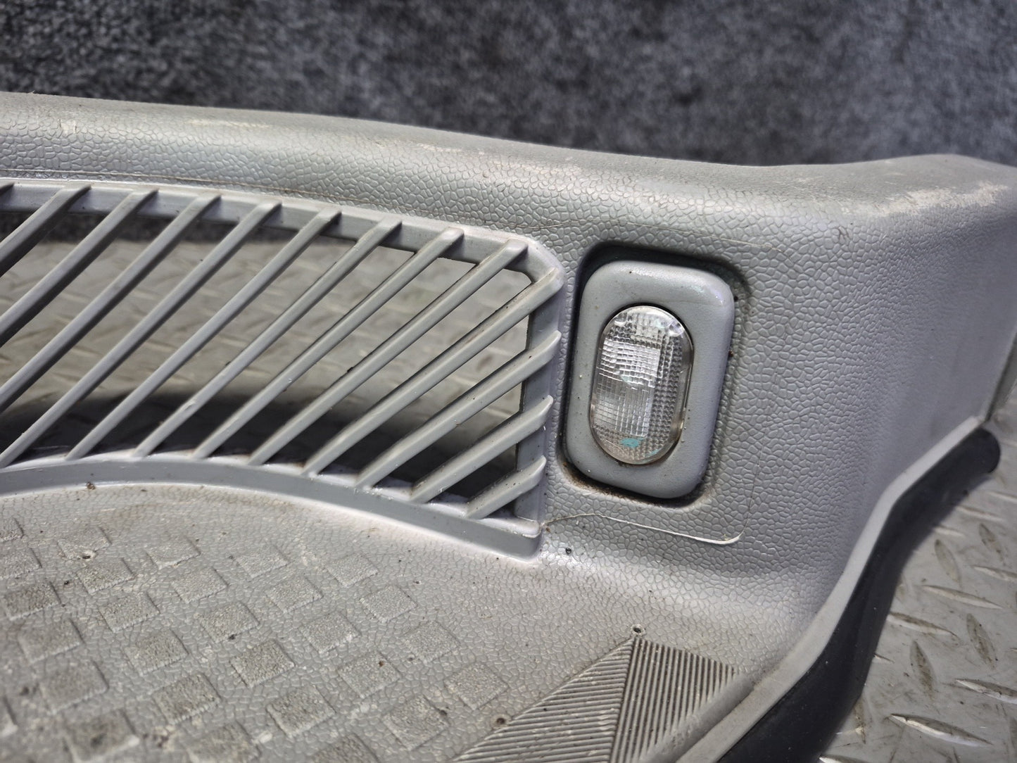 99-03 VW Eurovan T4 Right Door Sliding Step Trim Panel 701863726B OEM