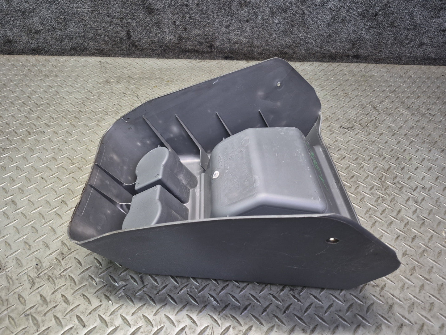99-03 VW Eurovan T4 Center Console CUP Holder Trim Panel 7DB858570A OEM