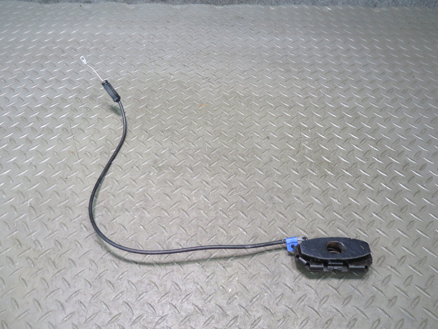 94-96 Chevrolet Corvette C4 Convert TOP Deck Lid Release Cable Latch Handle OEM