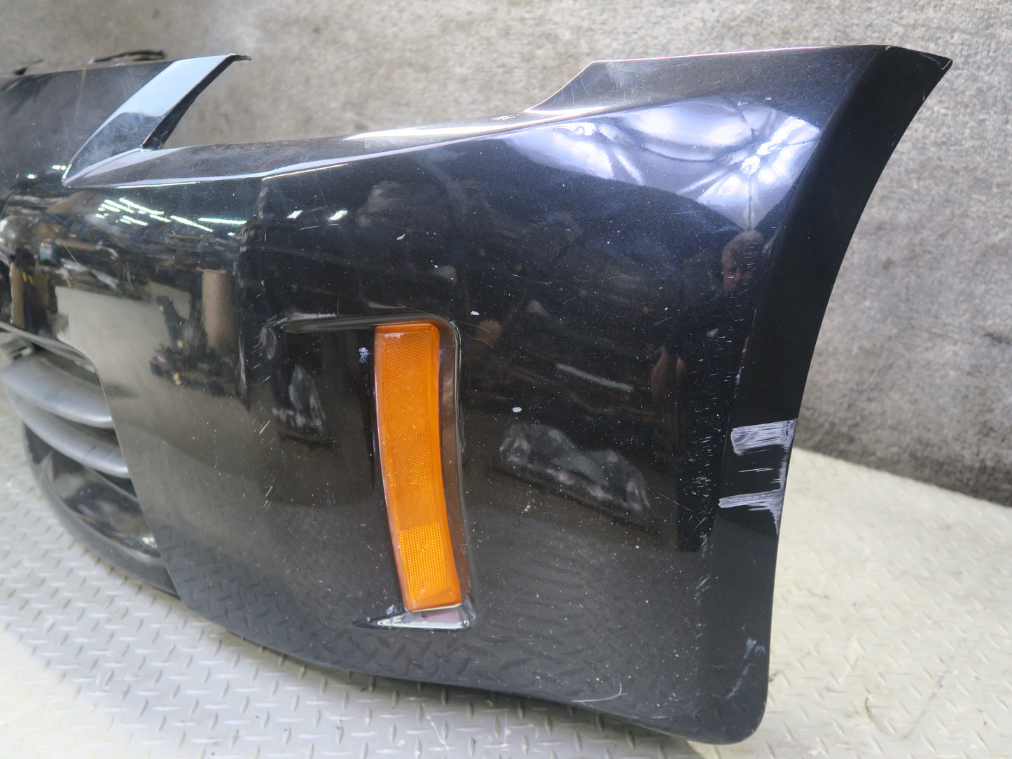 06-09 Nissan Z33 350Z Convertible Front Bumper Cover w Grille Black Damaged