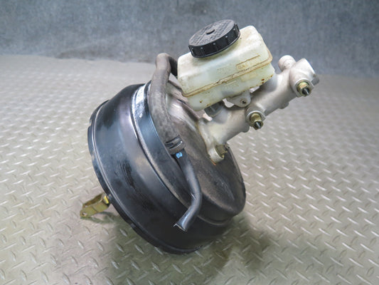 05-06 Nissan 350Z Convertible M/T Brake Master Cylinder Booster Reservoir OEM