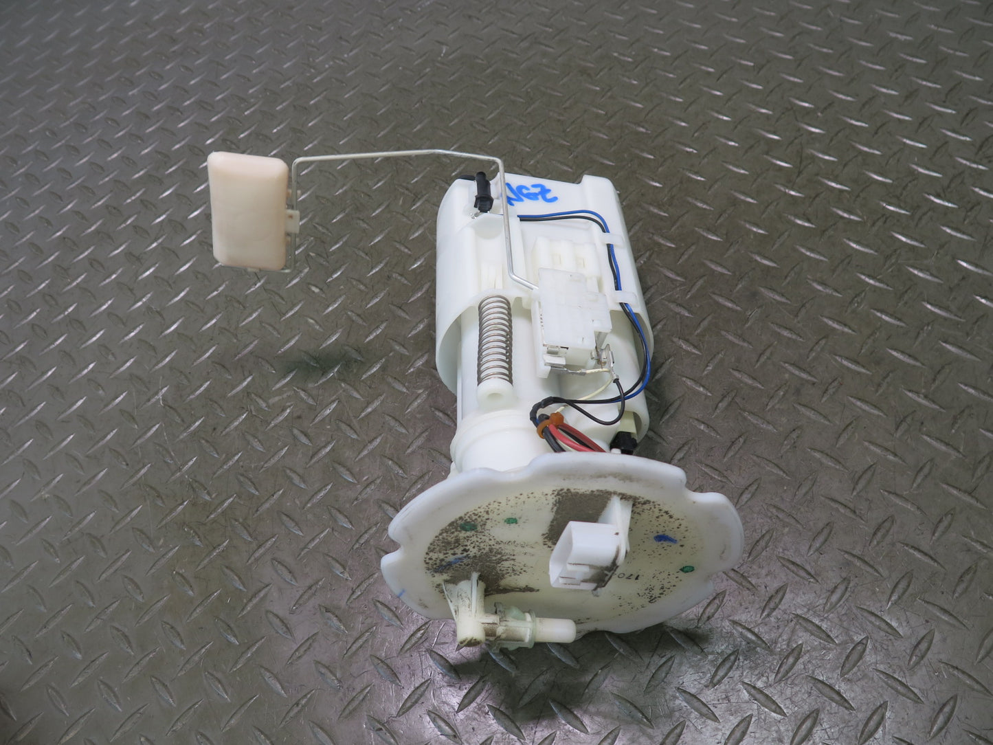 05-09 Nissan Z33 350Z Set of 2 Fuel Pump Level Sensor Sending Unit OEM