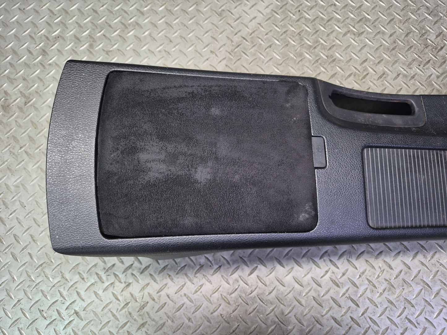 06-09 Nissan 350Z Z33 Convertible M/T Center Console Trim Cover Panel Black OEM