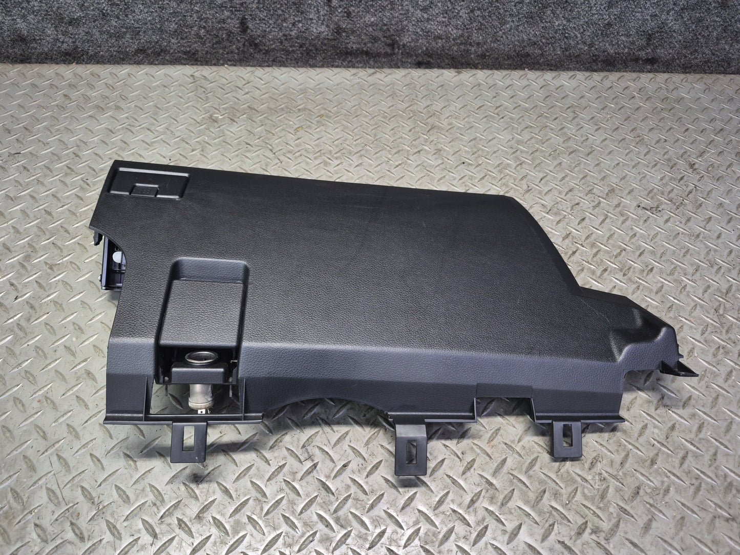 04-07 Nissan Z33 350Z Conv Dash Front Left & Right Knee Trim Panel Black Set OEM