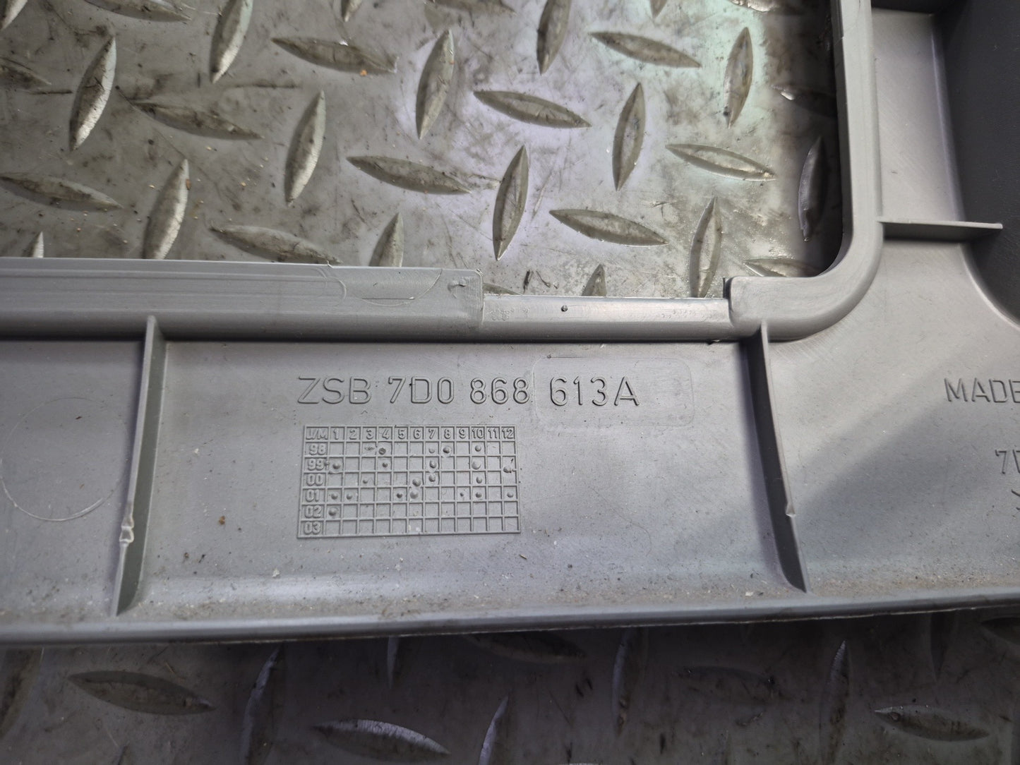 99-03 VW Eurovan T4 MV Rear Seat Lower Trim Cover Panel Access Bench Damaged