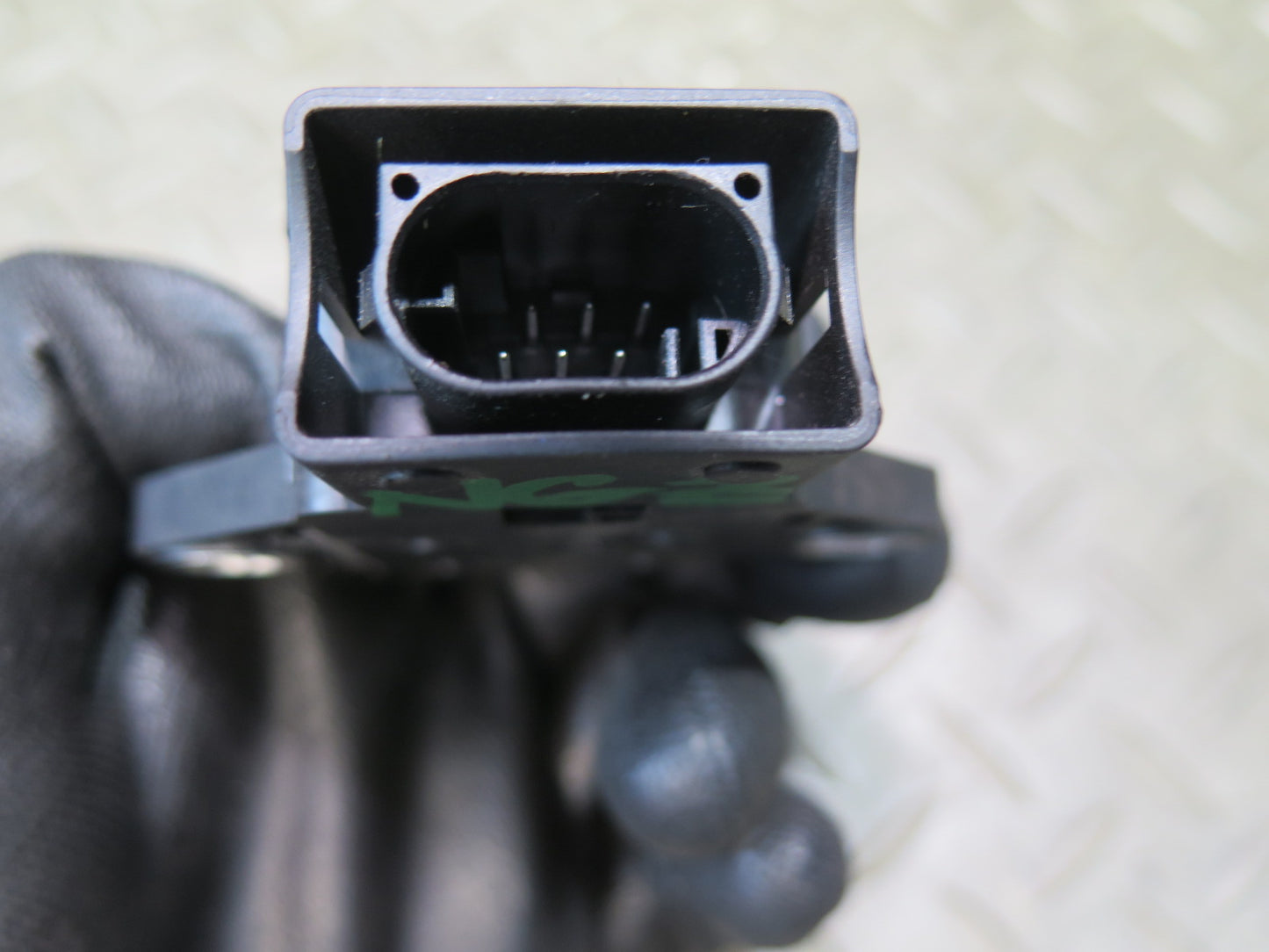 04-09 Nissan 350Z Z33 Convertible Gravity YAW Rate Sensor 47931-AL700 OEM
