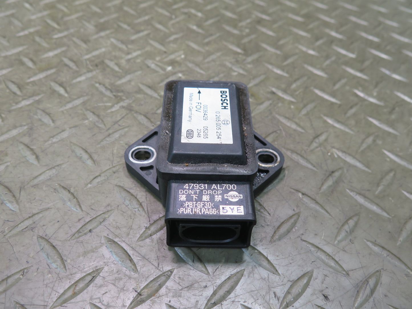 04-09 Nissan 350Z Z33 Convertible Gravity YAW Rate Sensor 47931-AL700 OEM