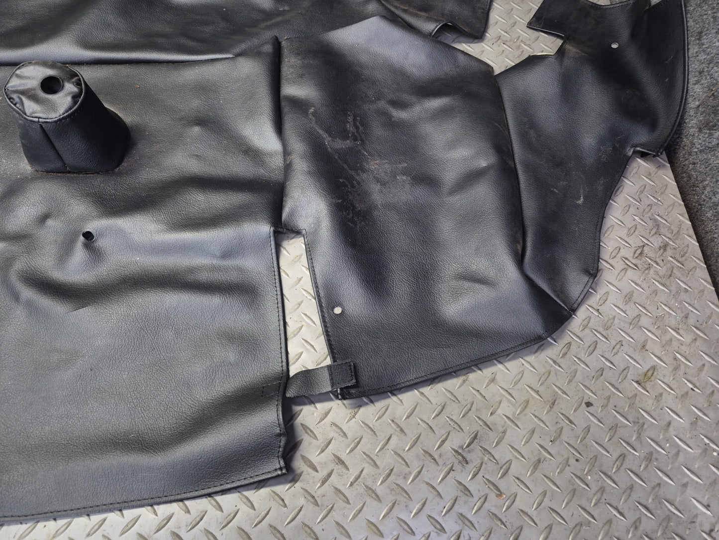 04-09 Nissan Z33 350Z Convertible TOP Roof Leather Compartment Liner Cover Dmgd
