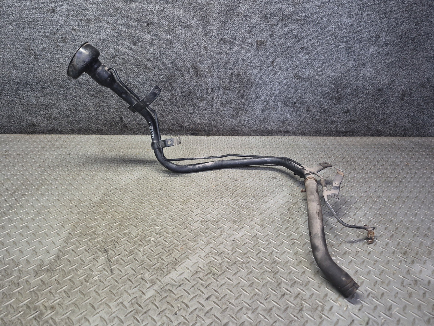 03-09 Nissan Z33 350Z Fuel Tank Filler Neck OEM