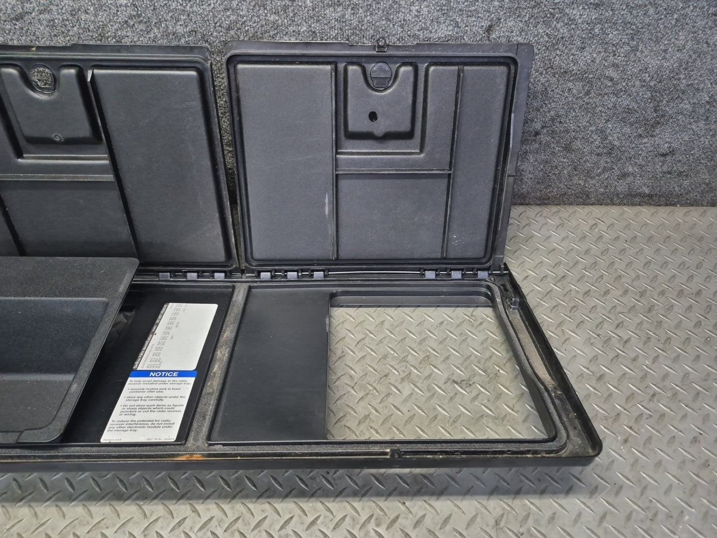 91-96 Chevrolet Corvette C4 Rear Floor Compartment Storage BIN Frame Panel Dmgd