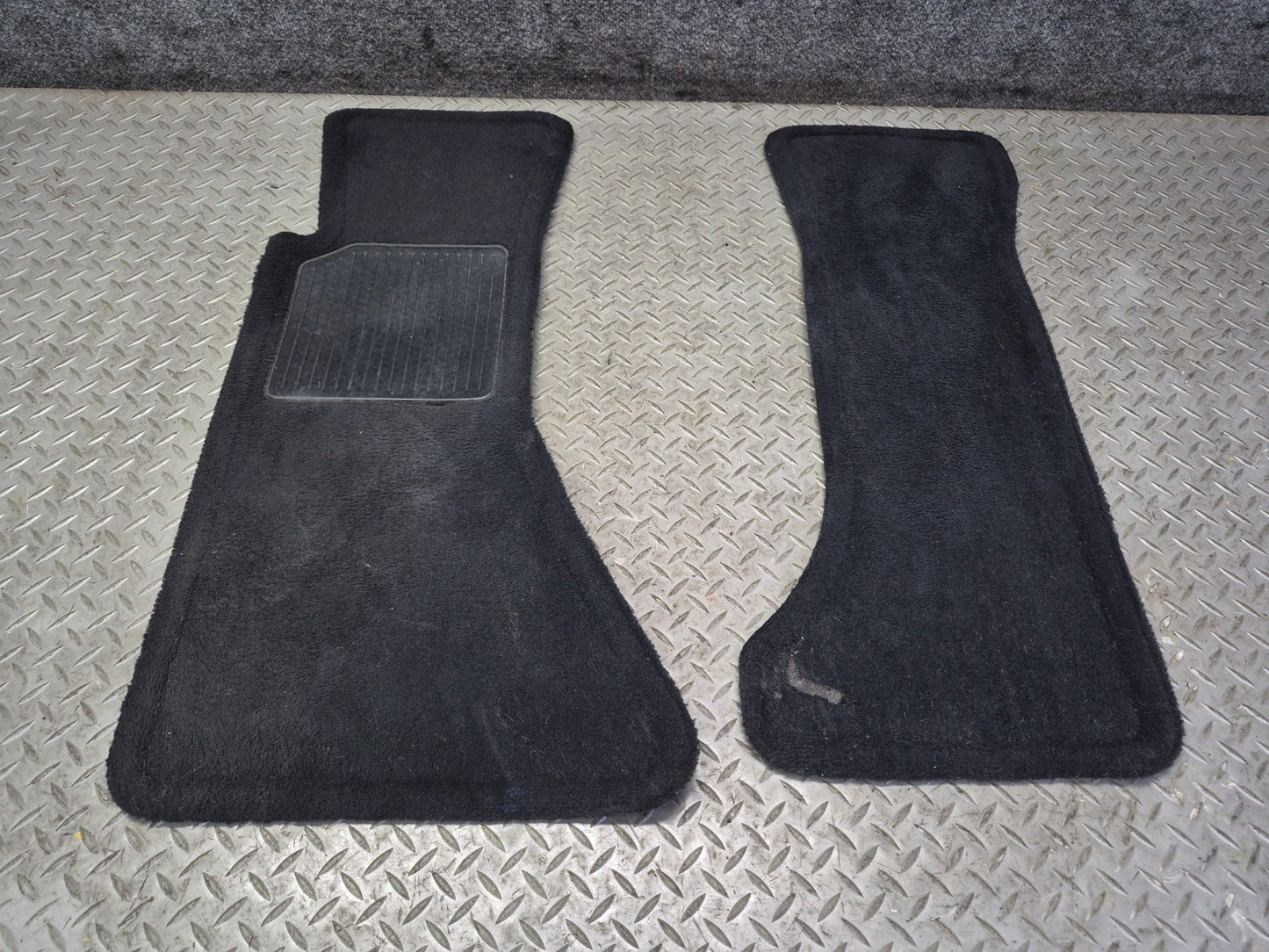 90-96 Chevrolet Corvette C4 Set of 2 Front Left & Right Carpet Floor MAT OEM