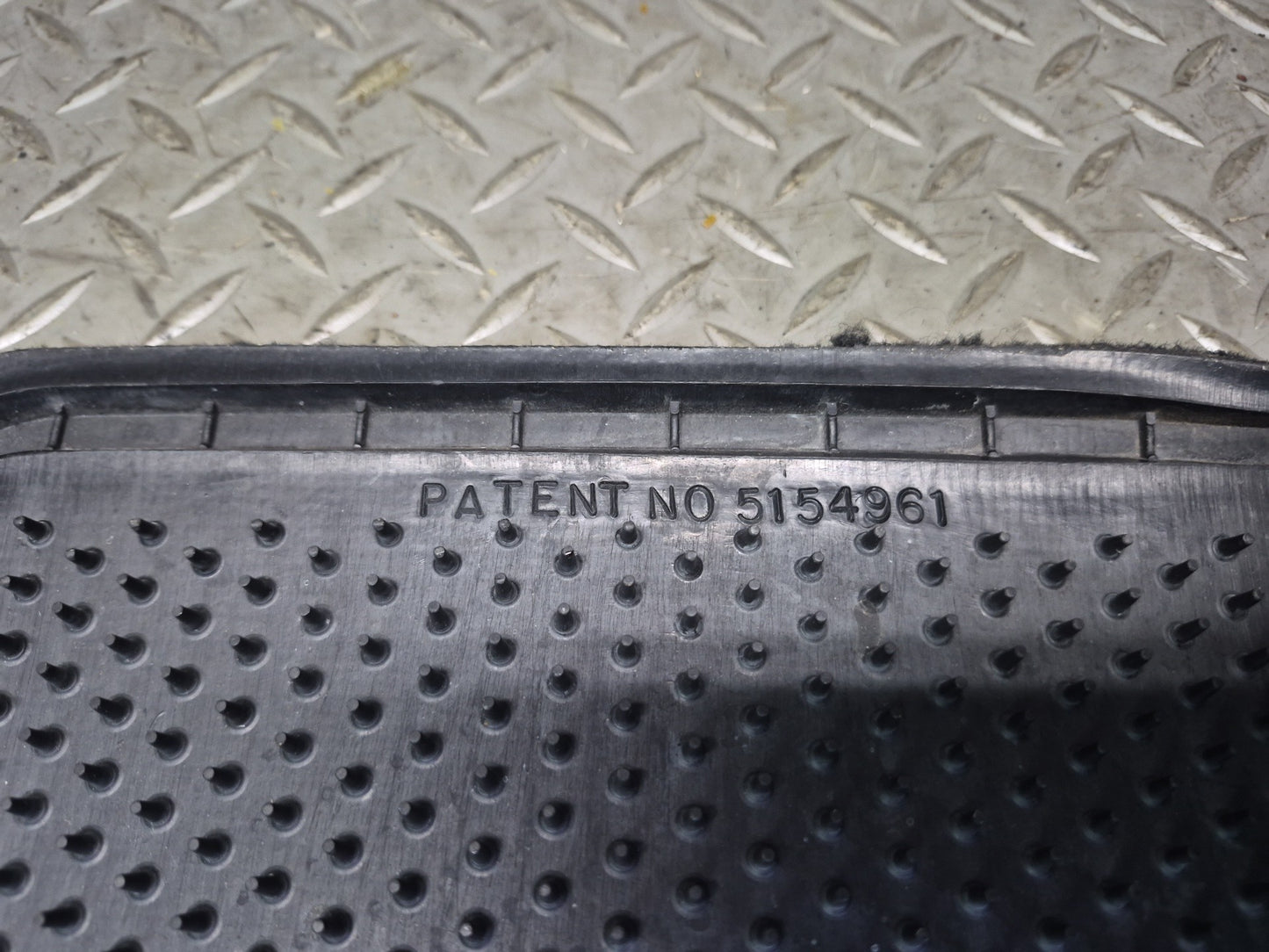 90-96 Chevrolet Corvette C4 Set of 2 Front Left & Right Carpet Floor MAT OEM