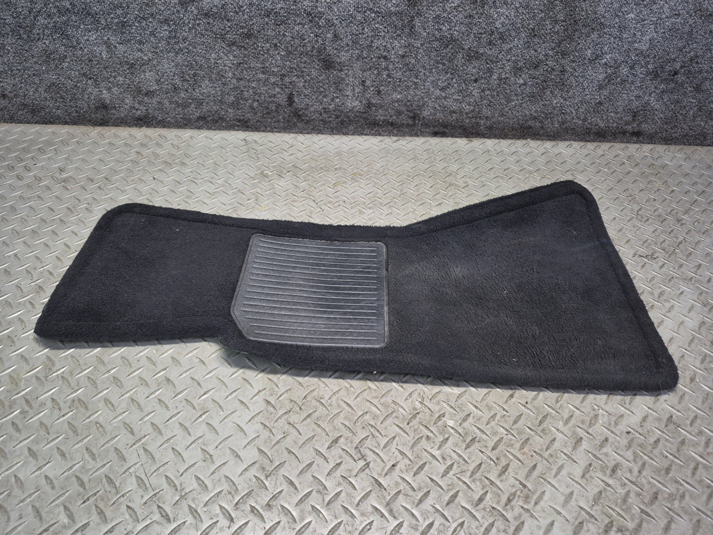 90-96 Chevrolet Corvette C4 Set of 2 Front Left & Right Carpet Floor MAT OEM