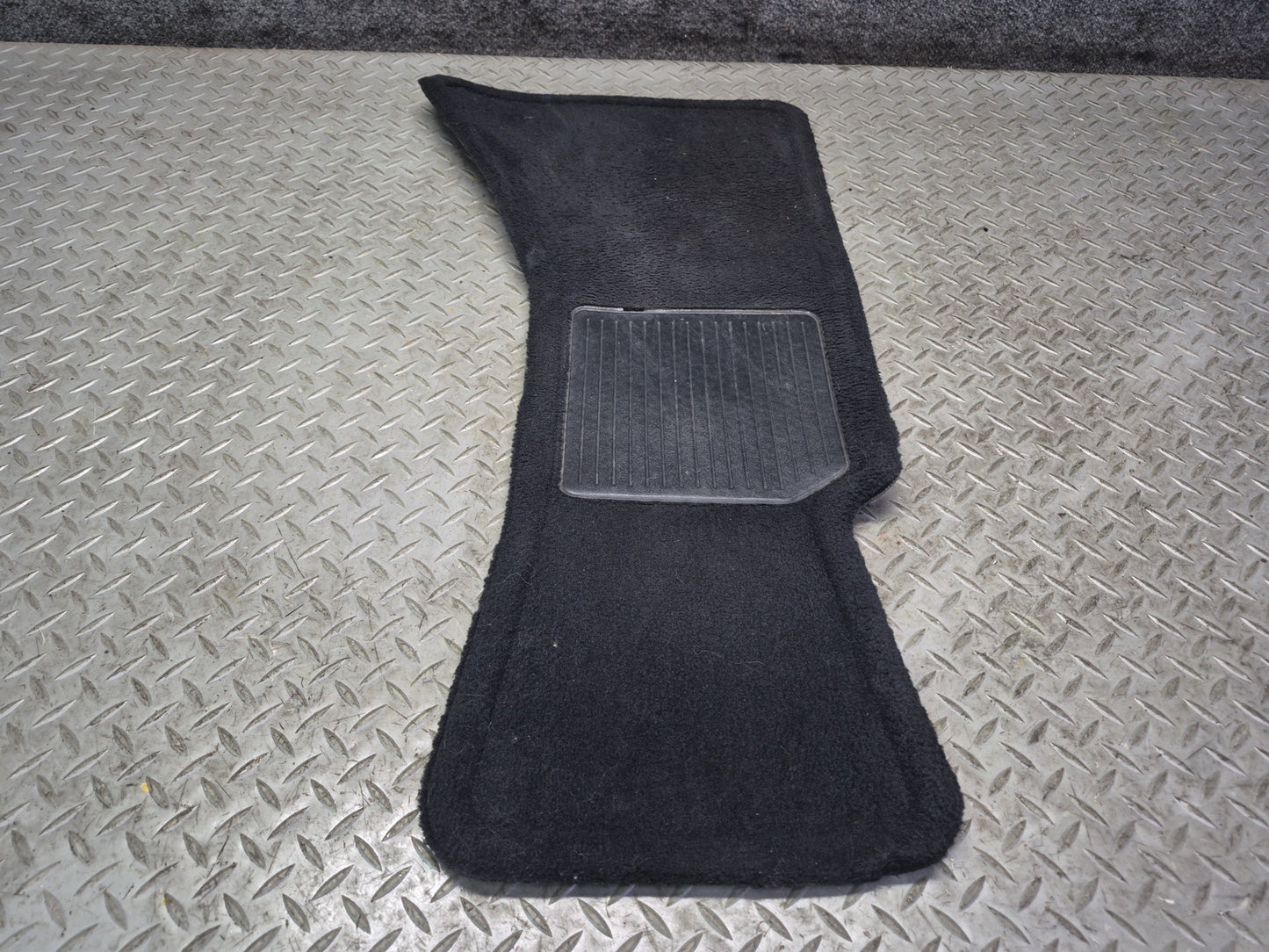 90-96 Chevrolet Corvette C4 Set of 2 Front Left & Right Carpet Floor MAT OEM