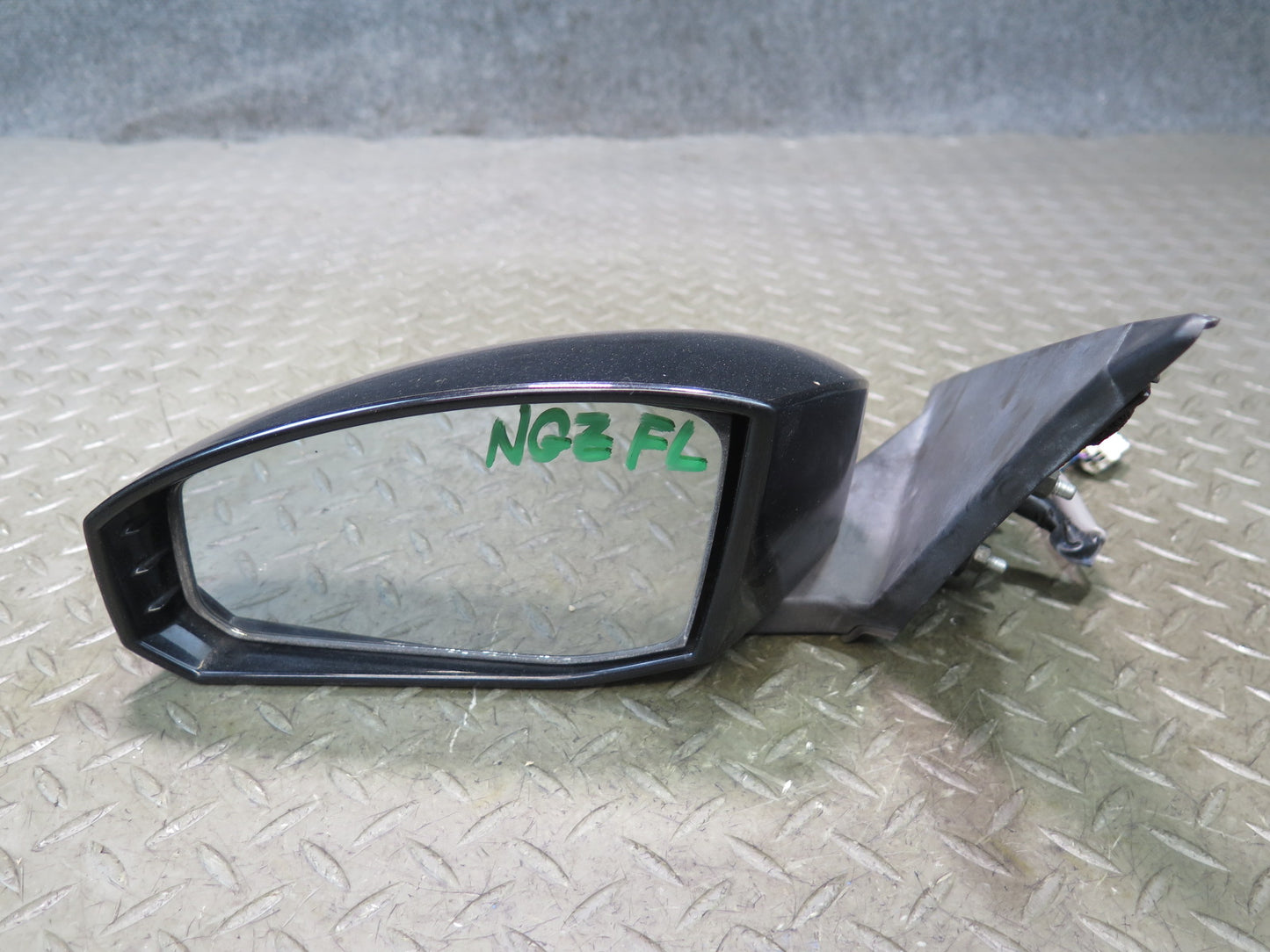 04-09 Nissan 350Z Convert Left Door Exterior Side View Heated Power Mirror OEM