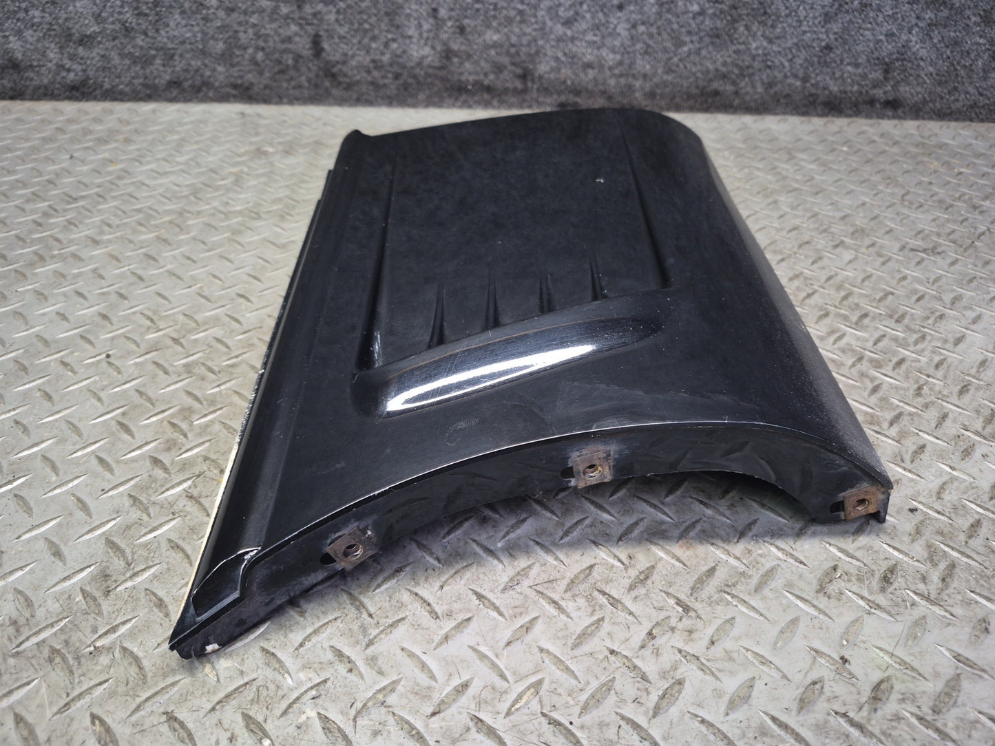 95-96 Chevrolet Corvette C4 Front Left Fender Lower Trim Molding 10254395 OEM