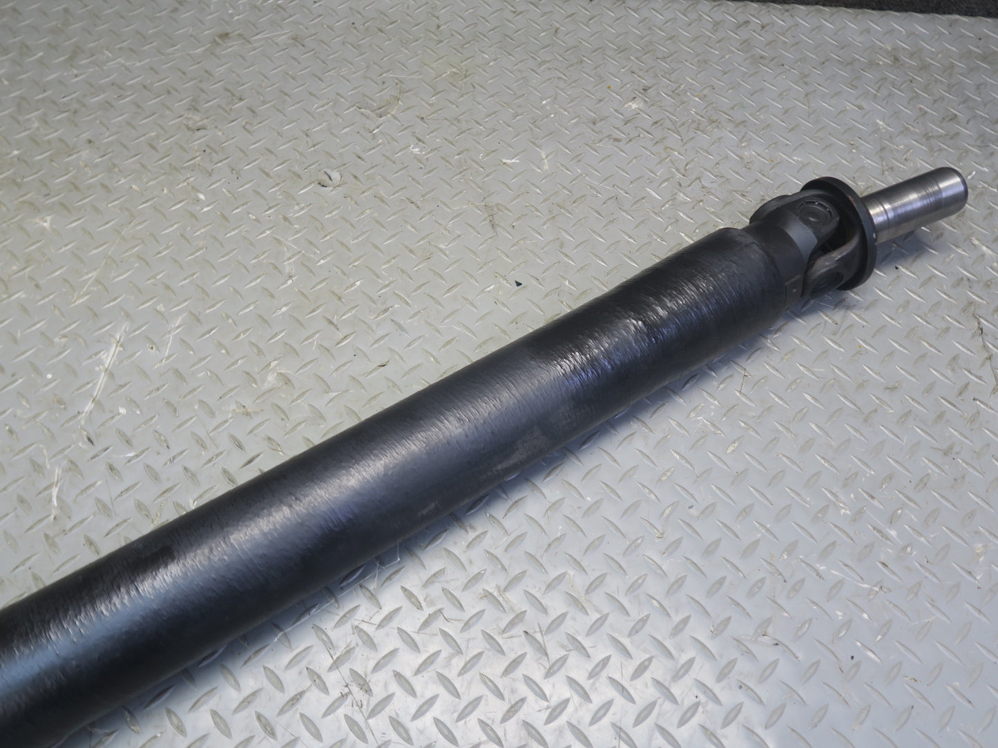 03-09 Nissan 350Z Z33 M/T Rear Driveshaft Drive Shaft Carbon OEM