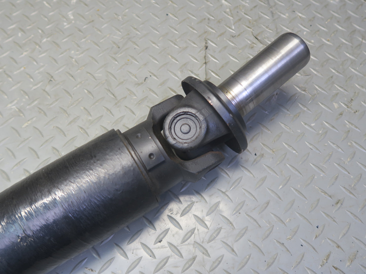 03-09 Nissan 350Z Z33 M/T Rear Driveshaft Drive Shaft Carbon OEM