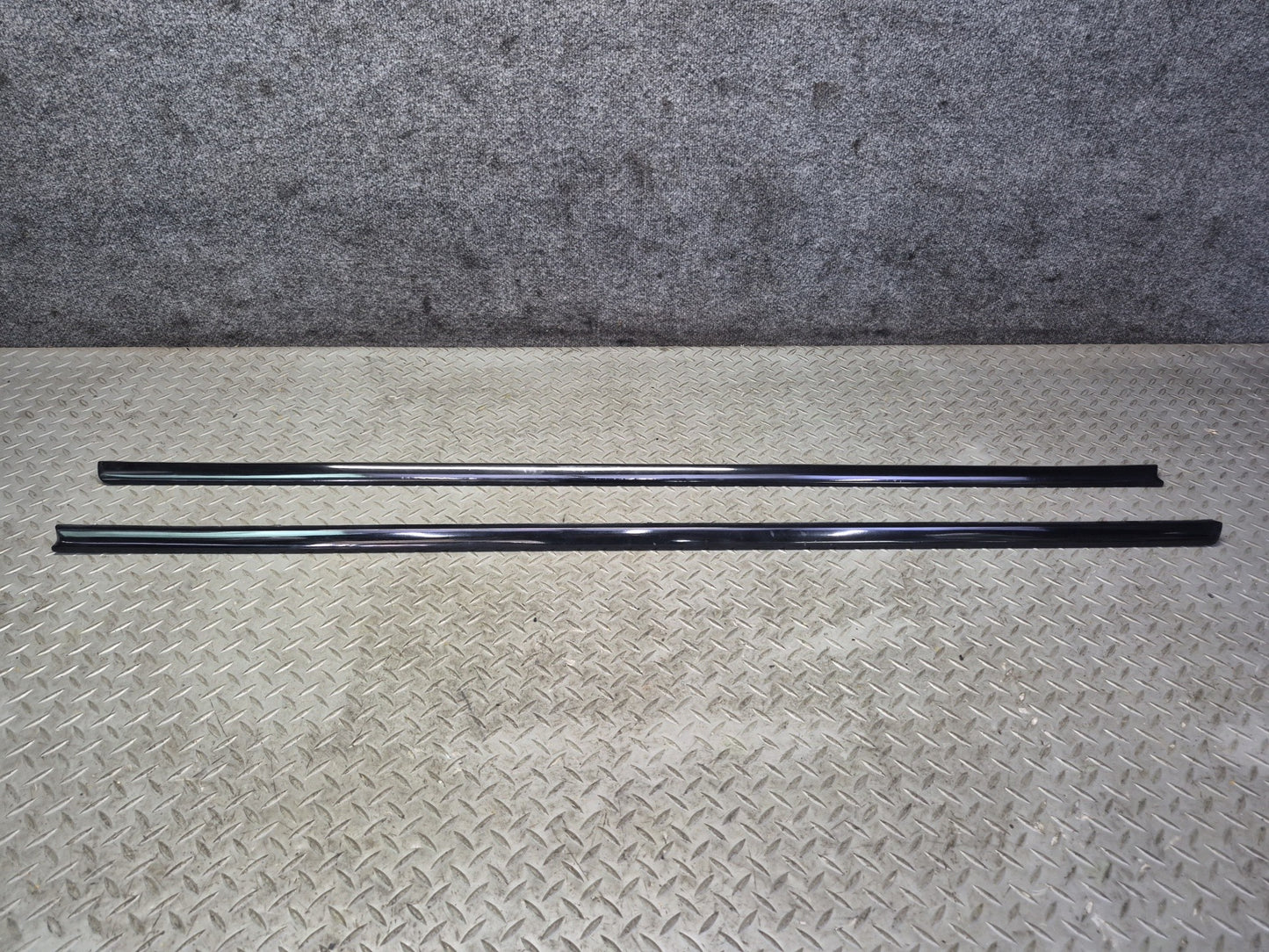 91-96 Chevrolet Corvette C4 Set of 2 Left & Right Door Trim Molding Cover OEM