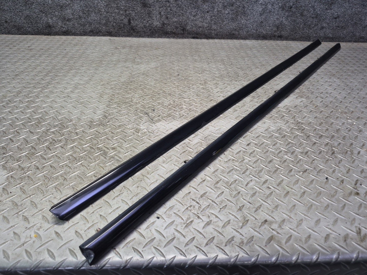 91-96 Chevrolet Corvette C4 Set of 2 Left & Right Door Trim Molding Cover OEM