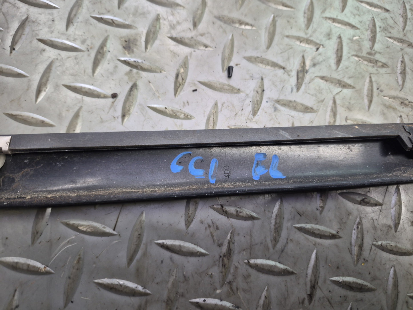 91-96 Chevrolet Corvette C4 Set of 2 Left & Right Door Trim Molding Cover OEM