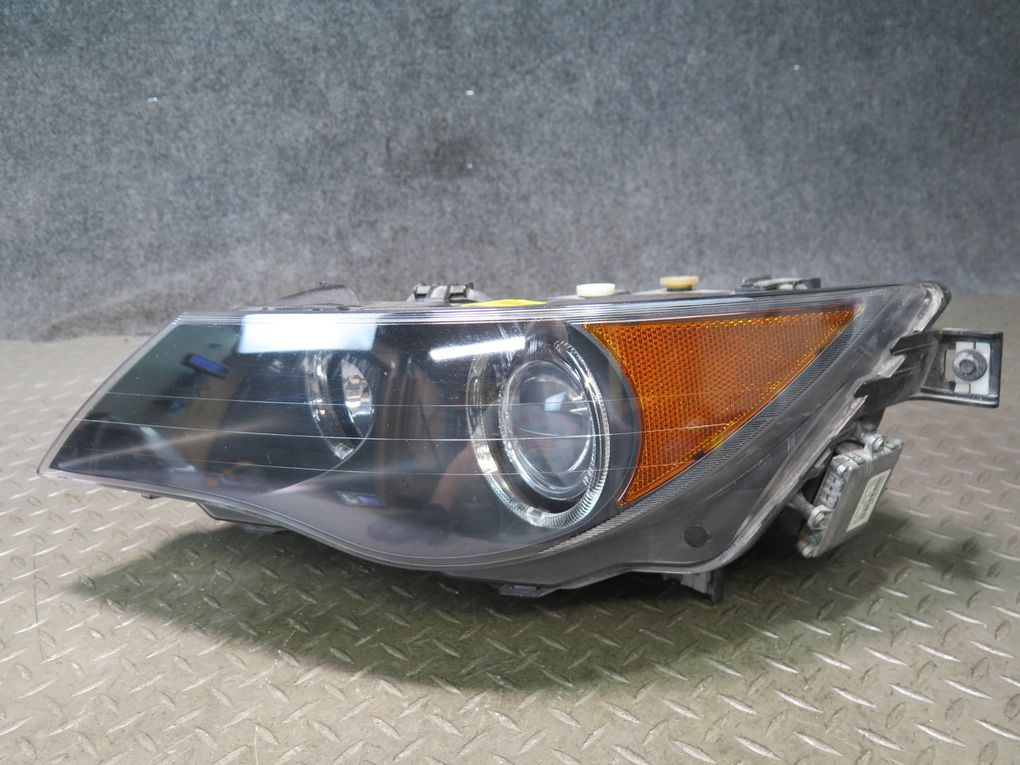06-07 BMW E63 E64 M6 Front Adaptive BI Xenon HID Headlight Lamp Ballast Set of 2