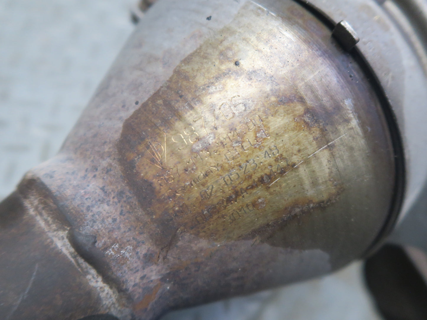 2005-2006 Porsche Boxster 987 2.7L Engine Rear Left Side Exhaust Muffler