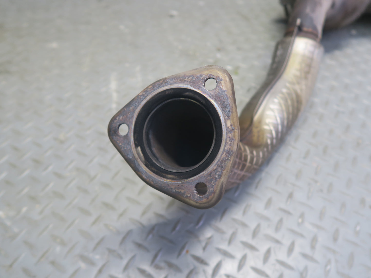 2005-2006 Porsche Boxster 987 2.7L Engine Rear Left Side Exhaust Muffler