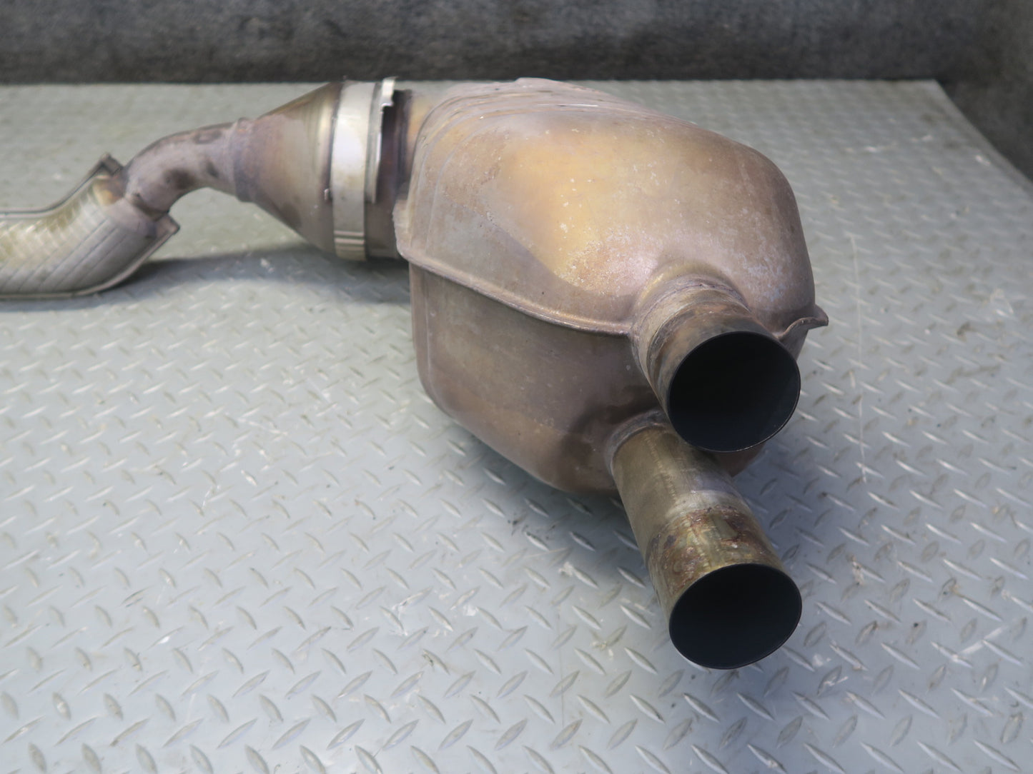 2005-2006 Porsche Boxster 987 2.7L Engine Rear Left Side Exhaust Muffler