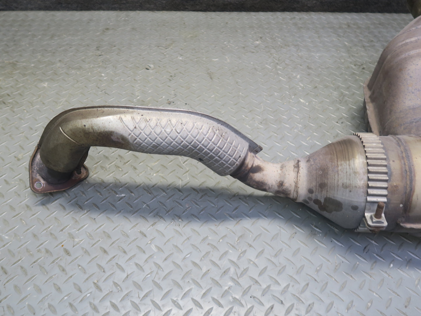 2005-2006 Porsche Boxster 987 2.7L Engine Rear Left Side Exhaust Muffler
