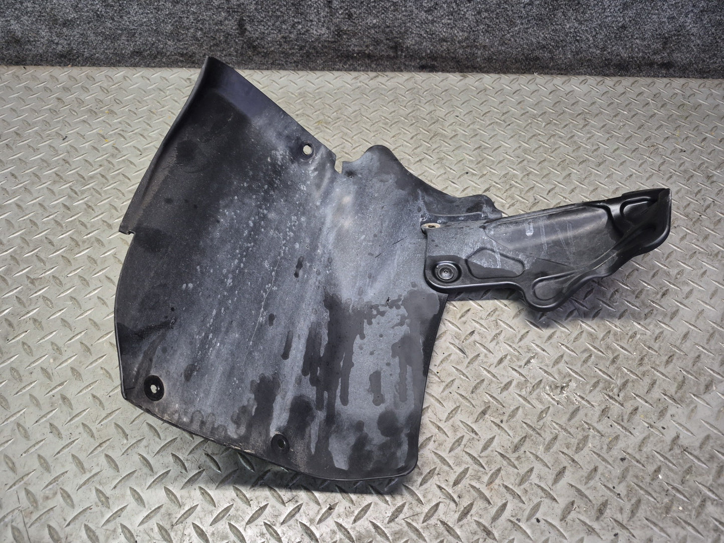 2005-2012 Porsche Boxster 987 Rear Left & Right Fender Liner Splash Shield Set