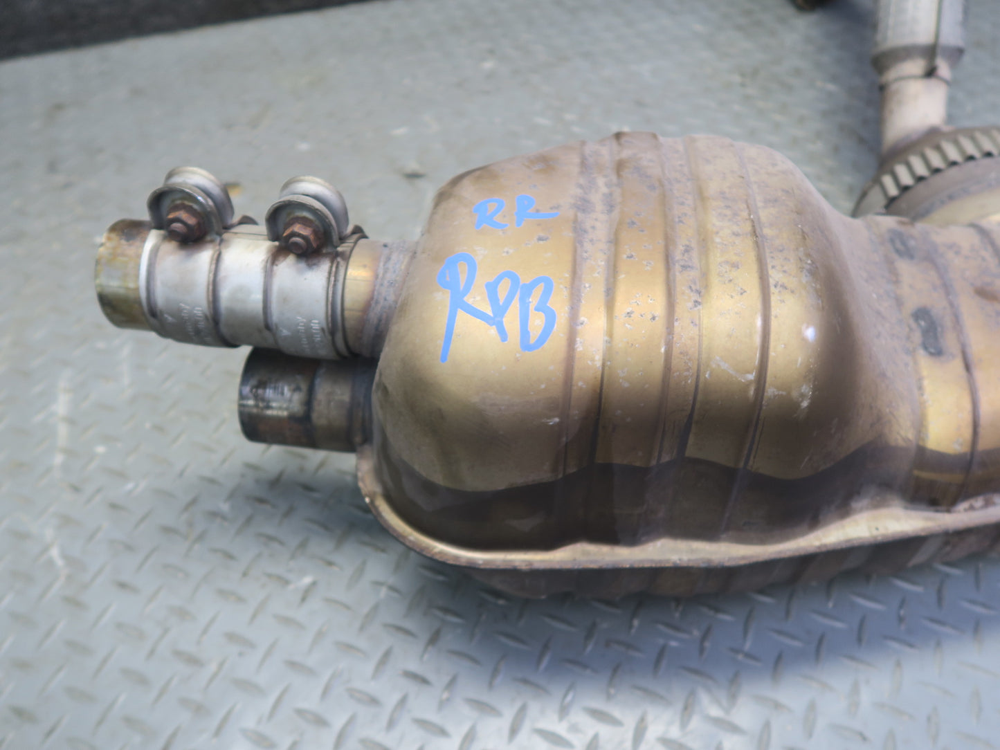 2005-2006 Porsche Boxster 987 2.7L Engine Rear Right Side Exhaust Muffler