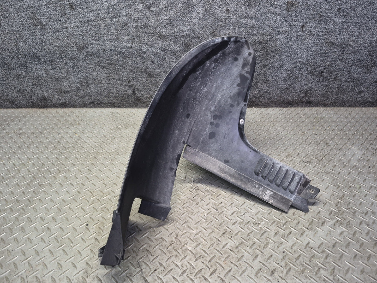 2005-2008 Porsche Boxster 987 Rear Left Fender Liner Panel Heat Shield Guide