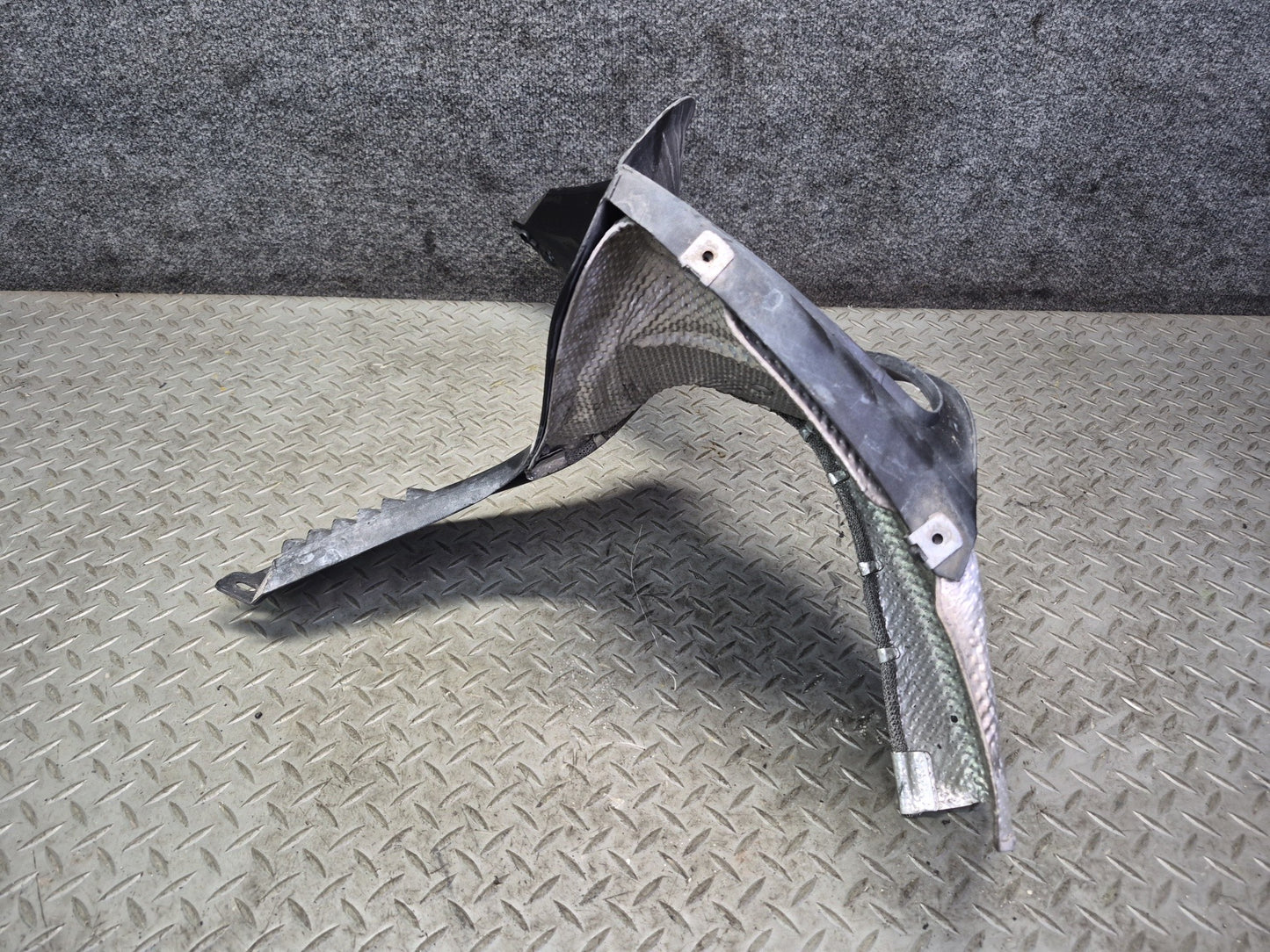 2005-2008 Porsche Boxster 987 Rear Left Fender Liner Panel Heat Shield Guide