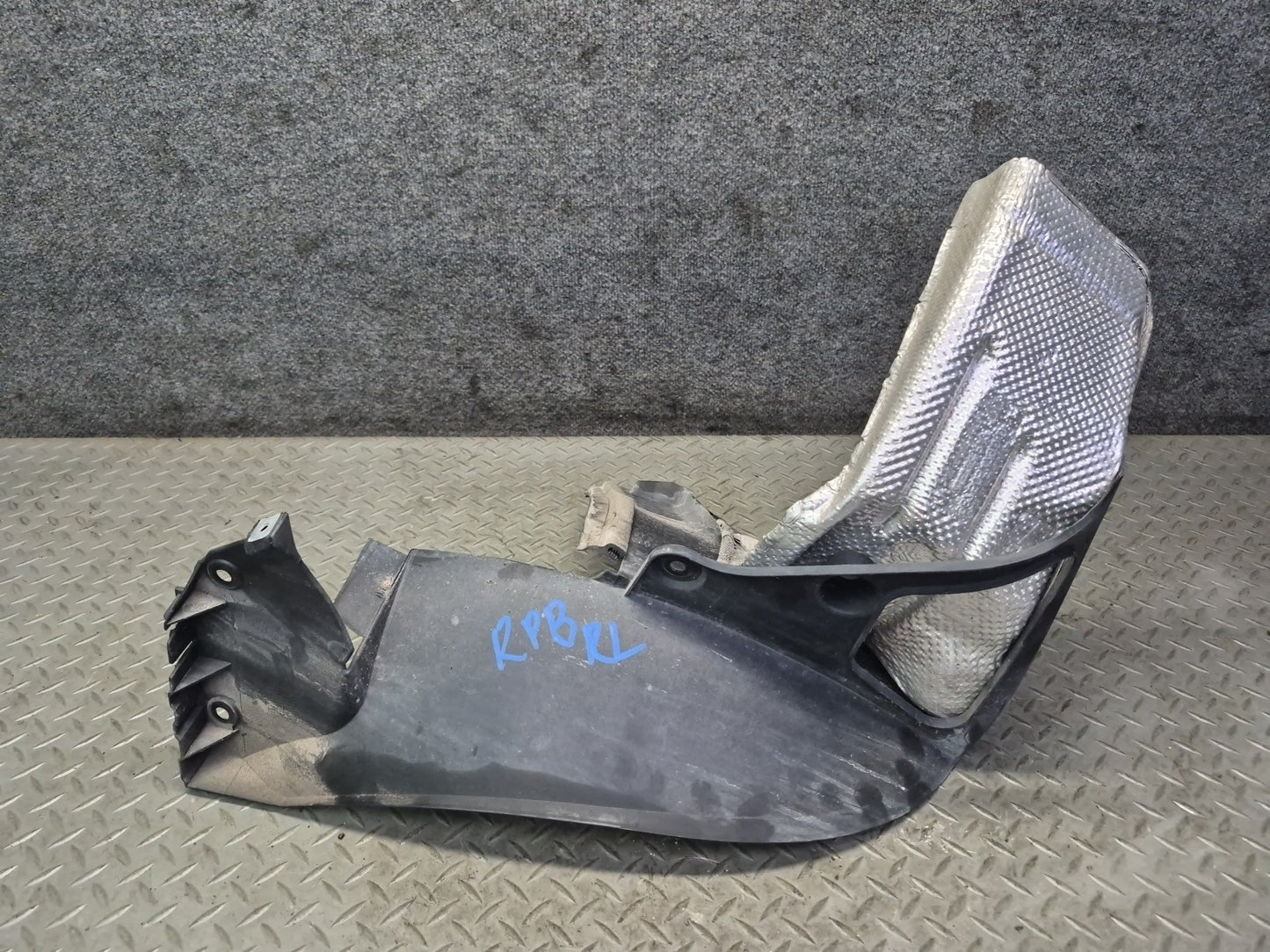 2005-2008 Porsche Boxster 987 Rear Left Fender Liner Panel Heat Shield Guide