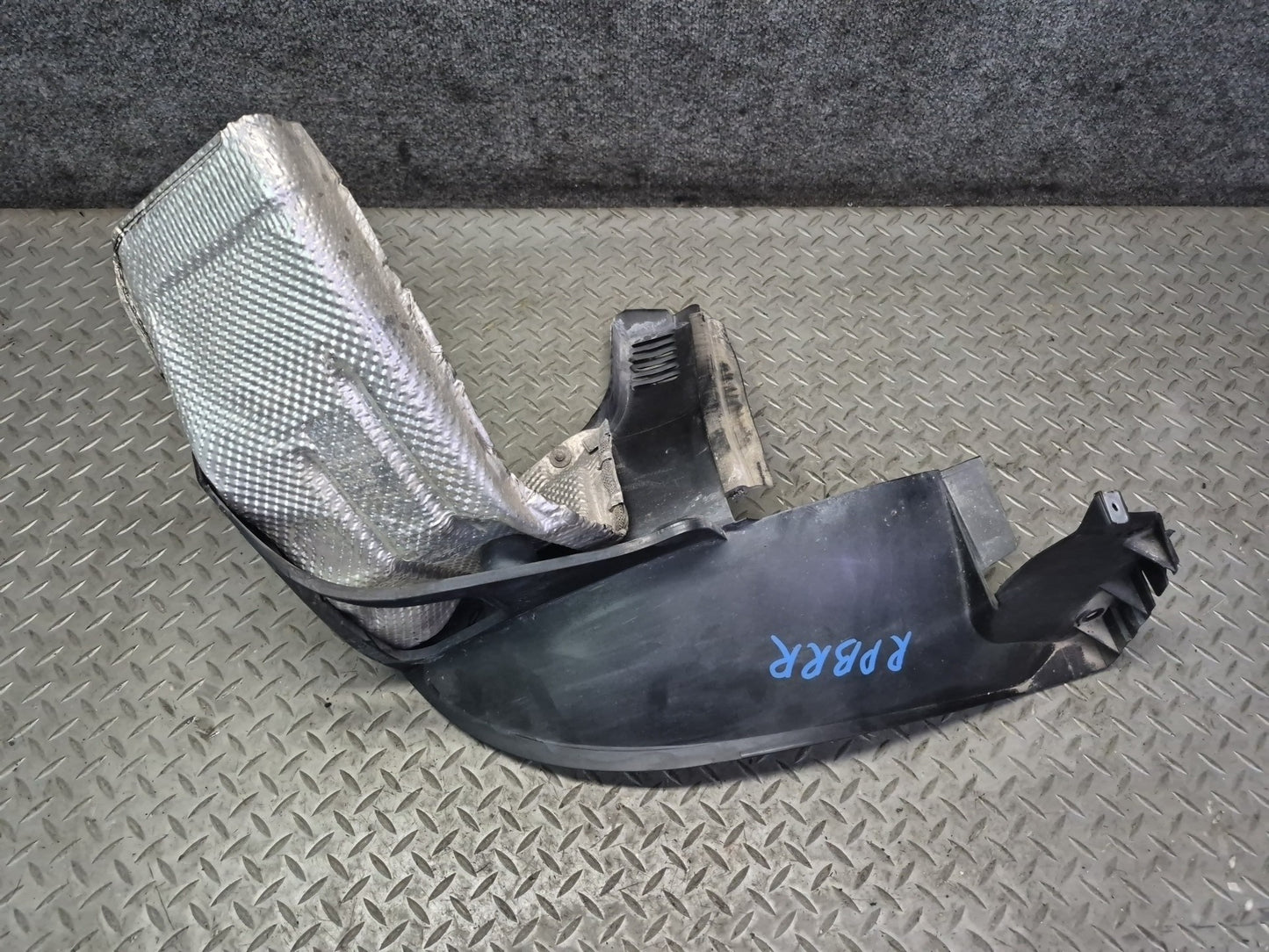 2005-2008 Porsche Boxster 987 Rear Right Fender Liner Panel Heat Shield Guide