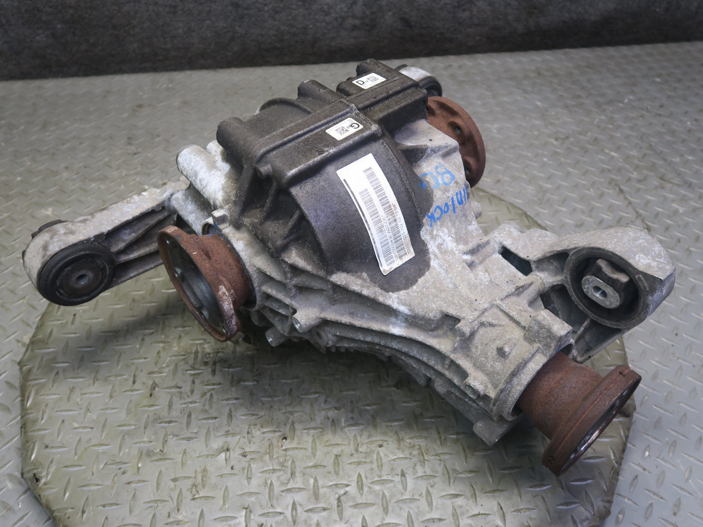 03-12 Bentley Continental GT GTC AWD Rear Differential Carrier 3.52 Ratio 49k
