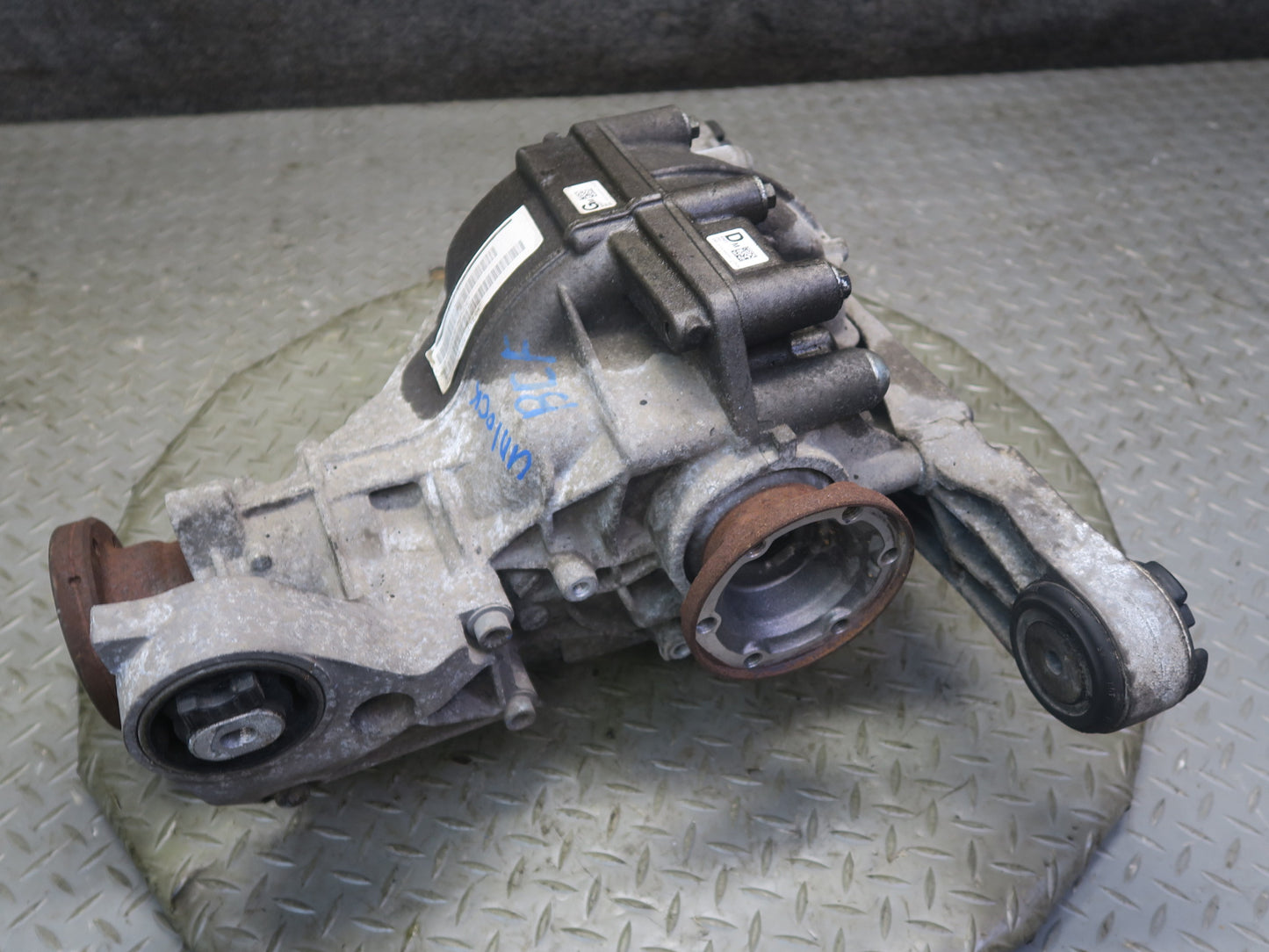 03-12 Bentley Continental GT GTC AWD Rear Differential Carrier 3.52 Ratio 49k