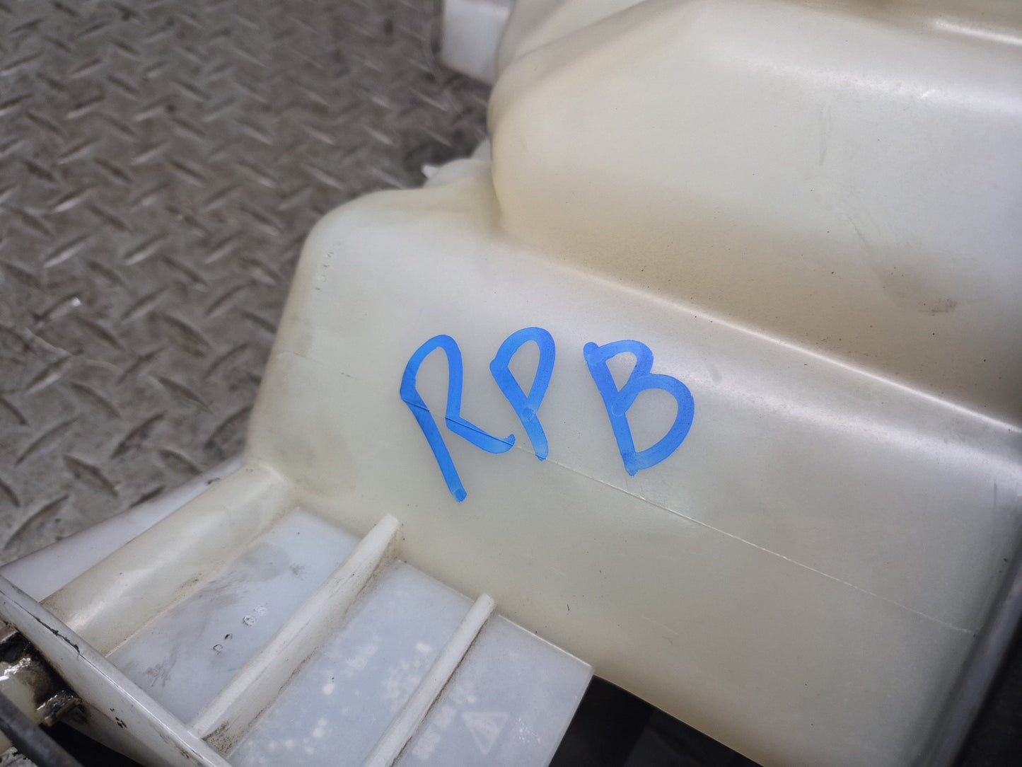 2005-2008 Porsche Boxster 987 Radiator Coolant Tank Reservoir Bottle